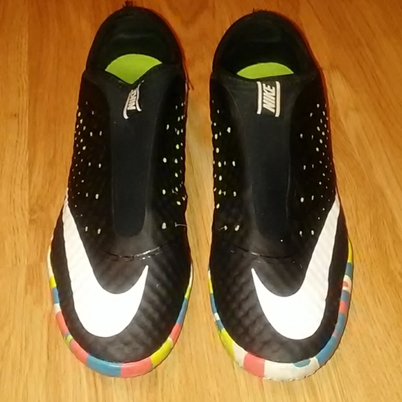 Nike Other - Men's Nike indoor soccer shoes